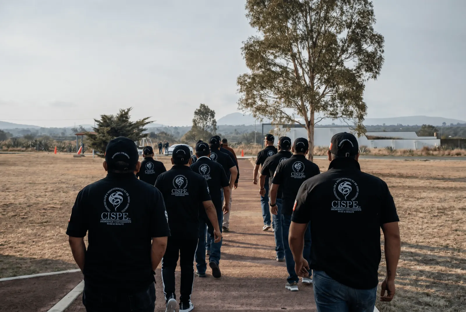 Equipo de Grupo CISPE en formación de marcha